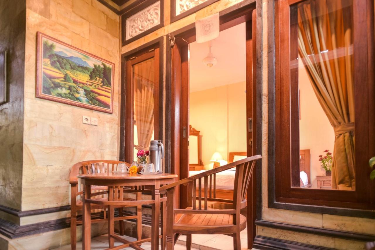 Kamar Suci House Hotel Ubud  Exterior photo
