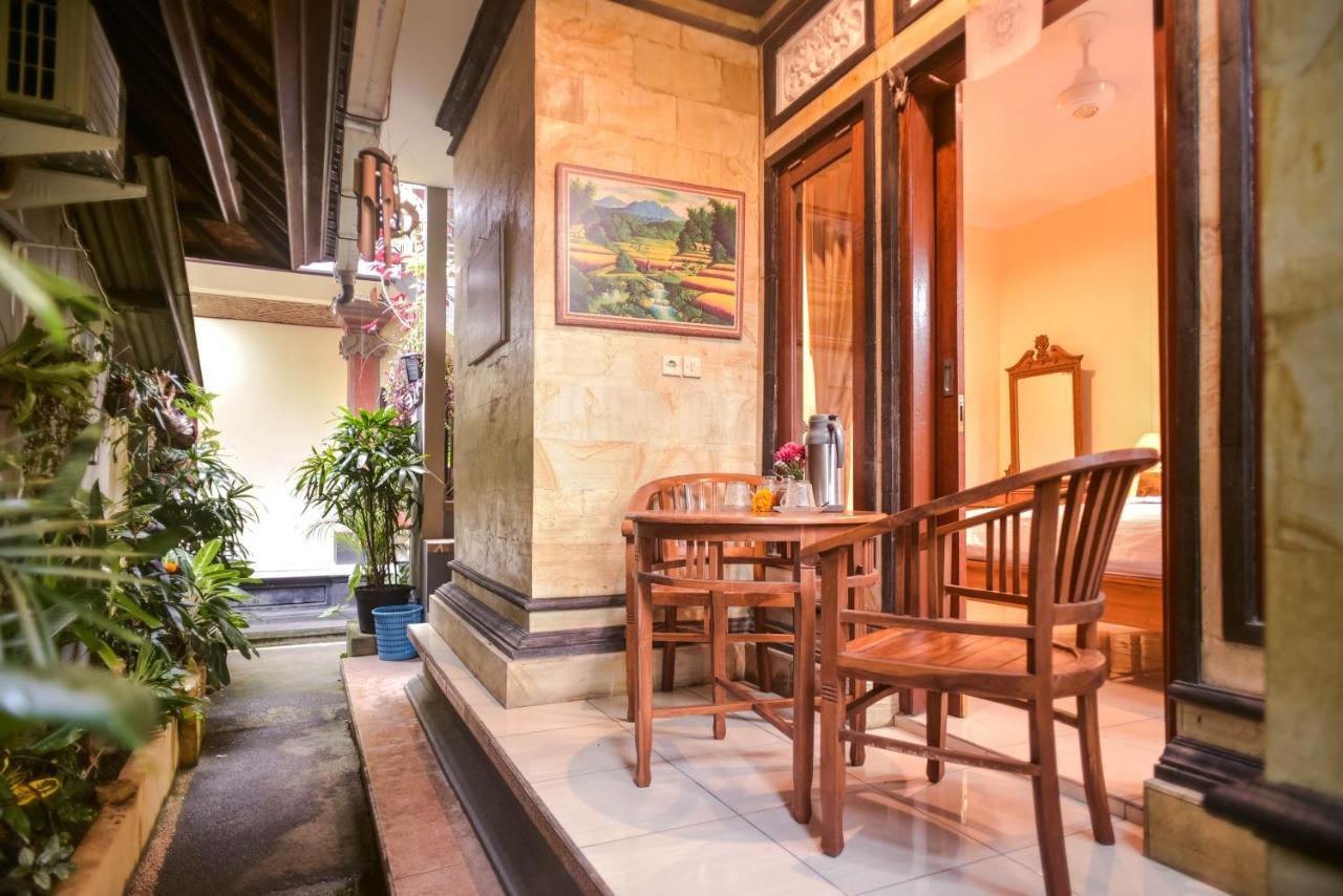 Kamar Suci House Hotel Ubud  Exterior photo